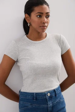 Ribbed t-shirt with crew neck