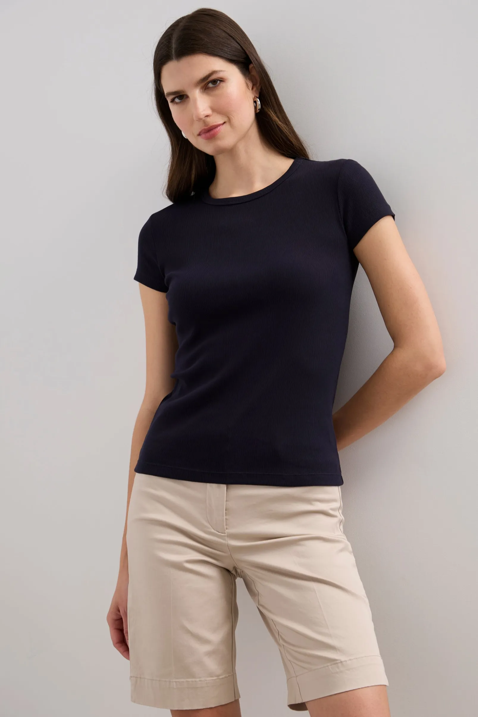 Ribbed t-shirt with crew neck