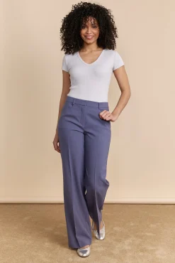 Ribbed t-shirt with V neck
