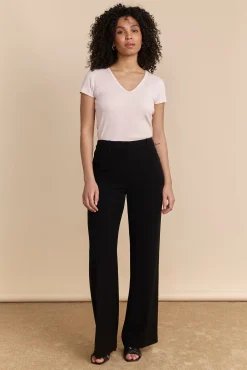 Ribbed t-shirt with V neck