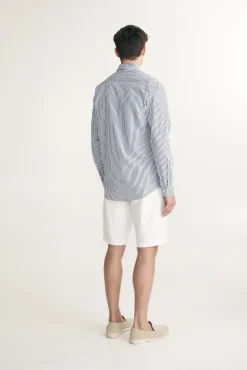 Semi-fitted striped shirt