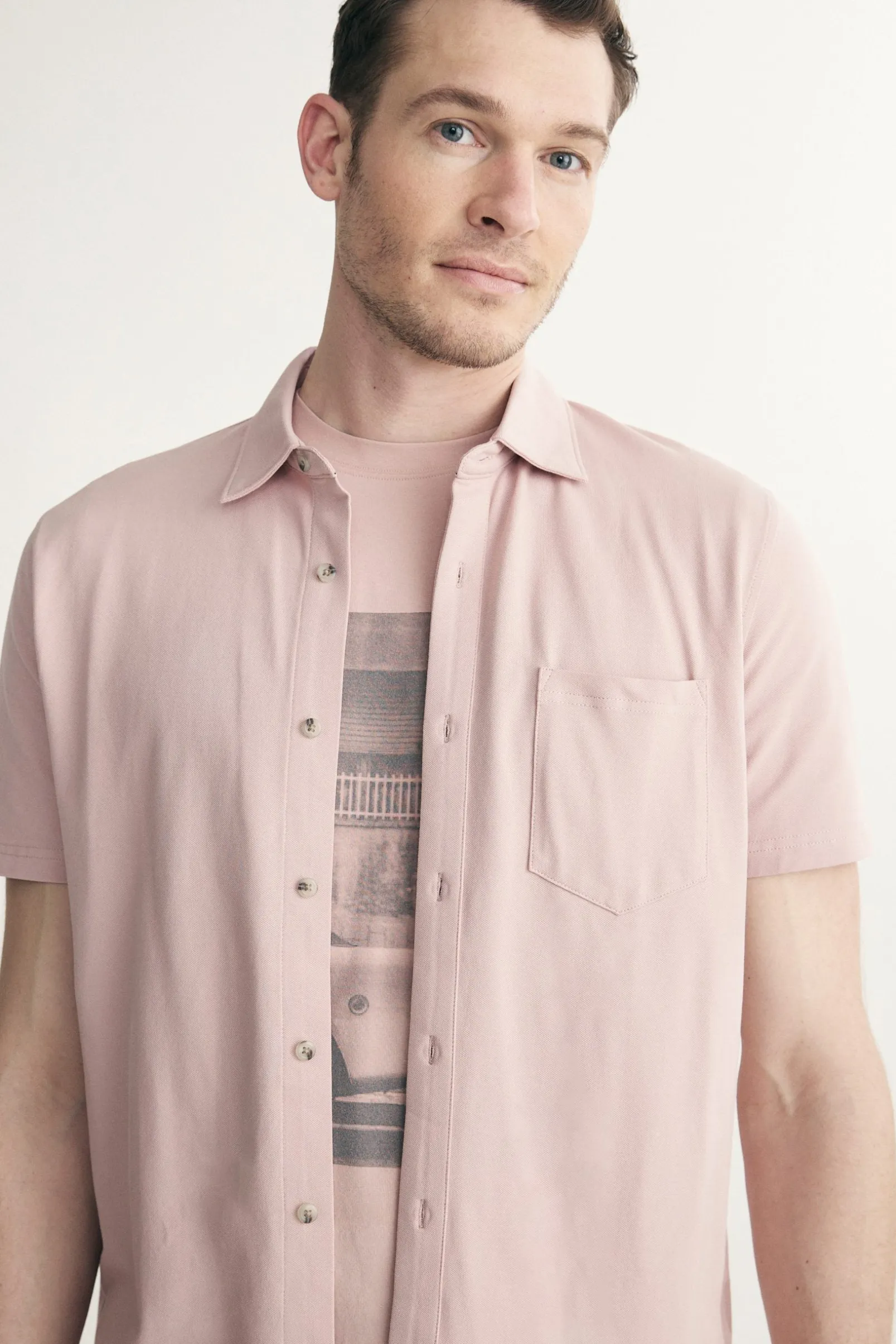 Short sleeves pique shirt