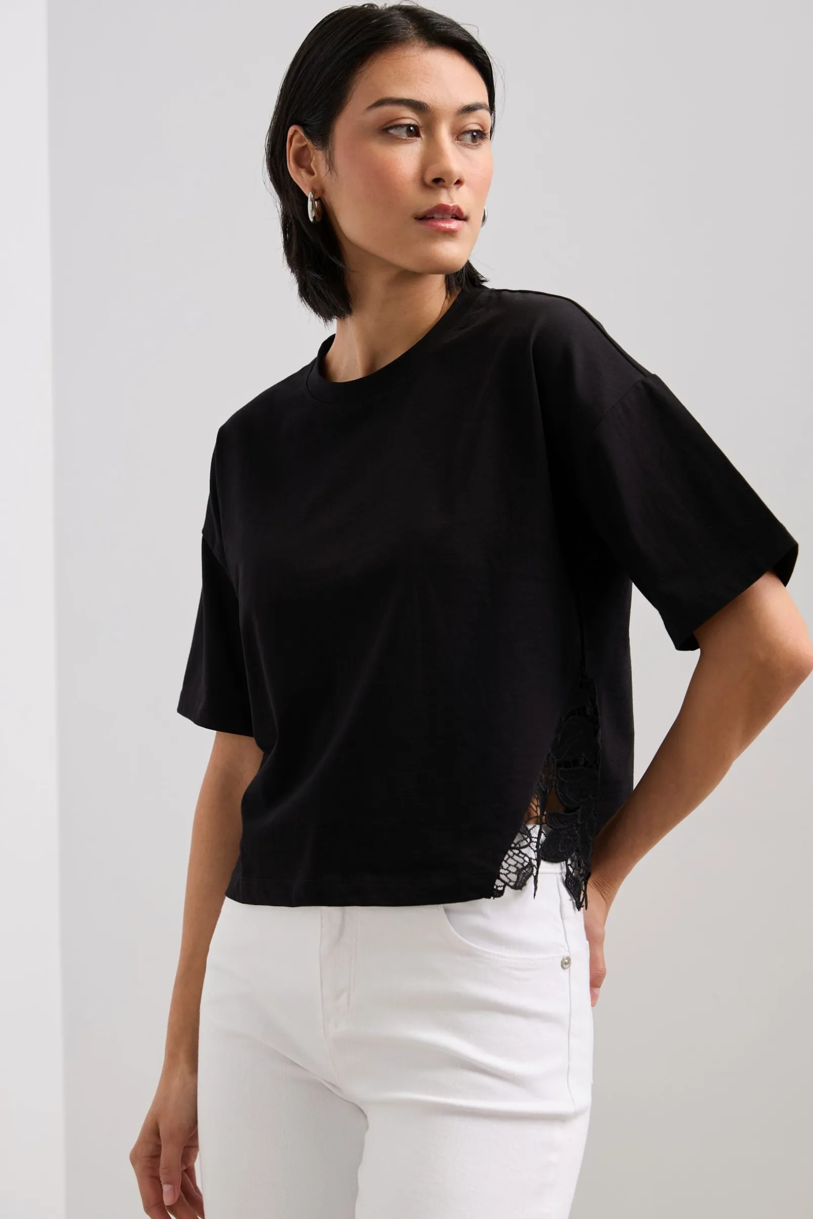 Short t-shirt with crochet detail