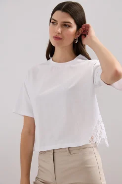 Short t-shirt with crochet detail