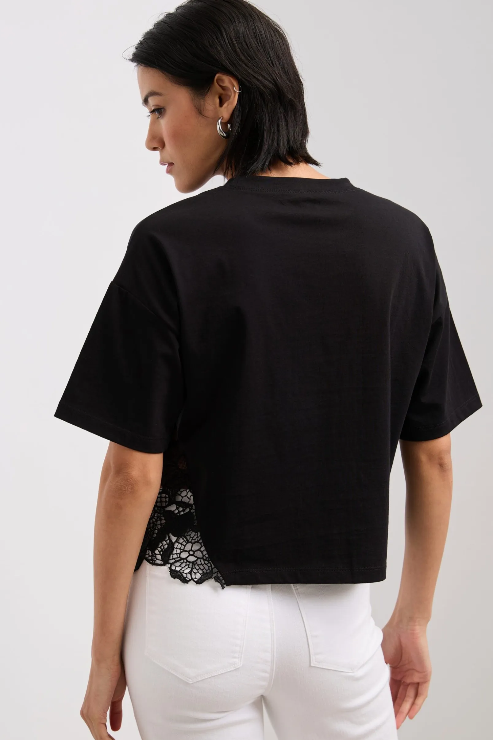 Short t-shirt with crochet detail