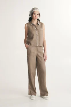 Sleeveless linen polo