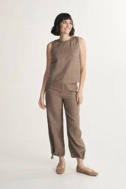 Sleeveless linen top