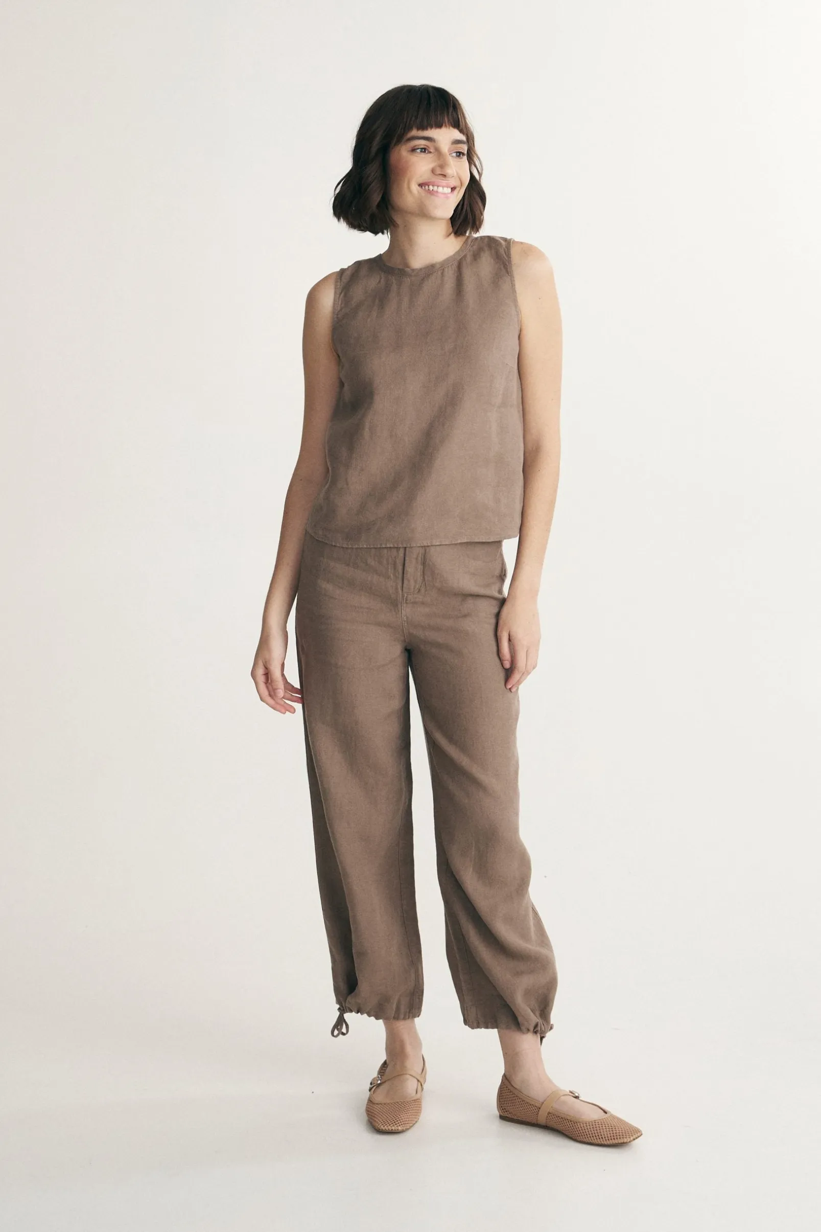 Sleeveless linen top