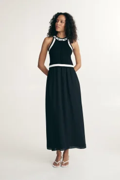 Sleeveless maxi dress