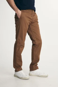 Slim fit chino