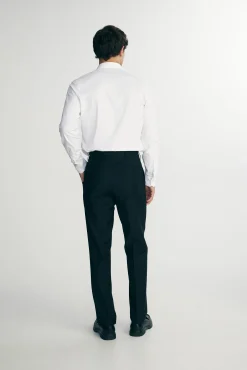 Solid color pleated pants