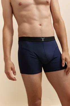 Solid colour short boxer