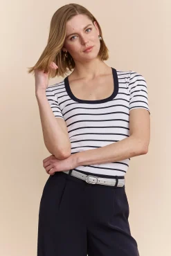 Striped ribbed t-shirt with scoop neck