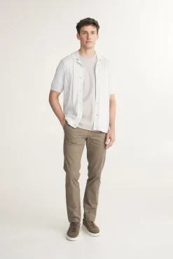 Textured vertical stripes knitted shirt
