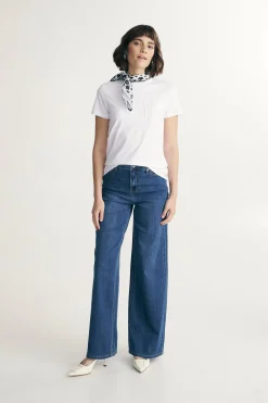 T-shirt with pocket