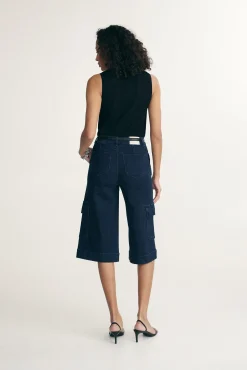 Wide-leg cargo cropped jeans