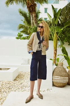 Wide-leg cargo cropped jeans